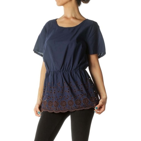 Lane Bryant Women’s Plus Sz 18 Blue Floral Eyelet Round Neck Short Sleeve Top - Picture 2 of 8